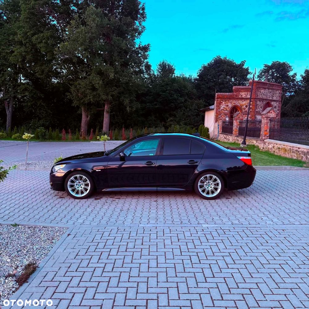 BMW Seria 5 525i - 6