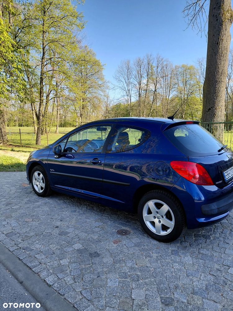 Peugeot 207 1.4 Trendy - 11