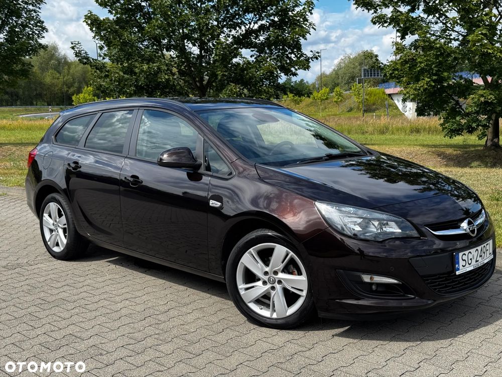 Opel Astra 1.4 Turbo - 1