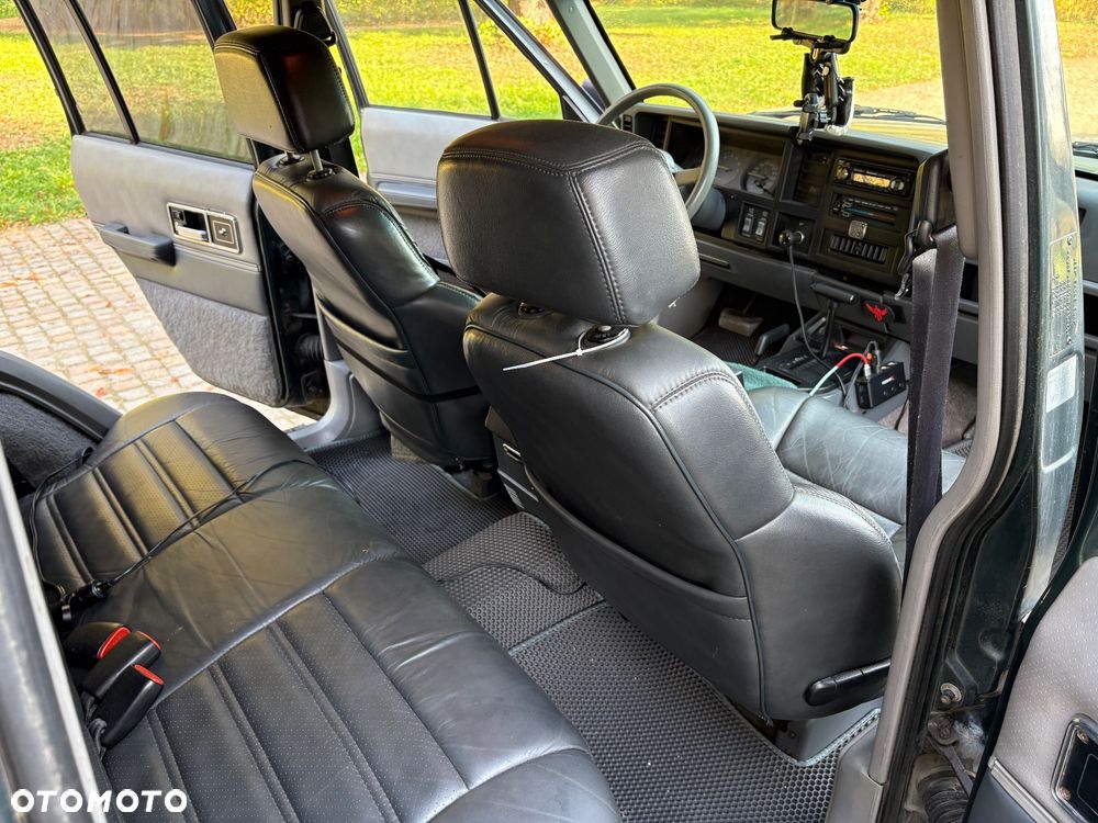 Jeep Cherokee - 16