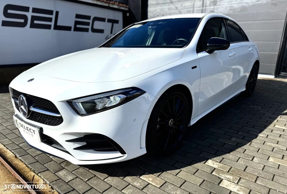 Mercedes-Benz A 250 e 8G-DCT Edition AMG Line - 14