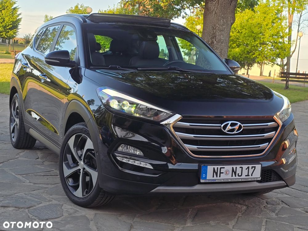 Hyundai Tucson 2.0 CRDI 4WD Automatik Premium - 34