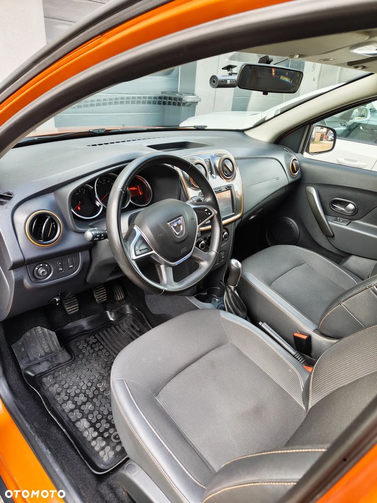 Dacia Sandero Stepway 0.9 TCe Laureate S&S - 12