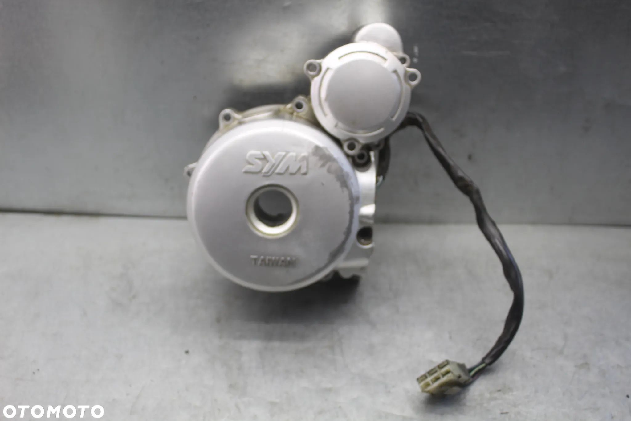 SYM XS 125 K Iskrownik impulsator stator dekiel pokrywa - 1