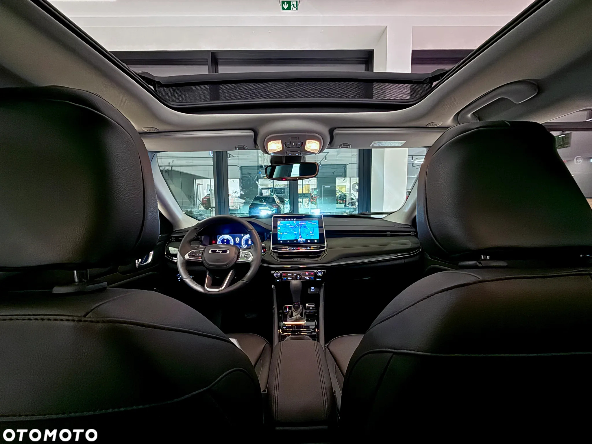 Jeep Compass - 26