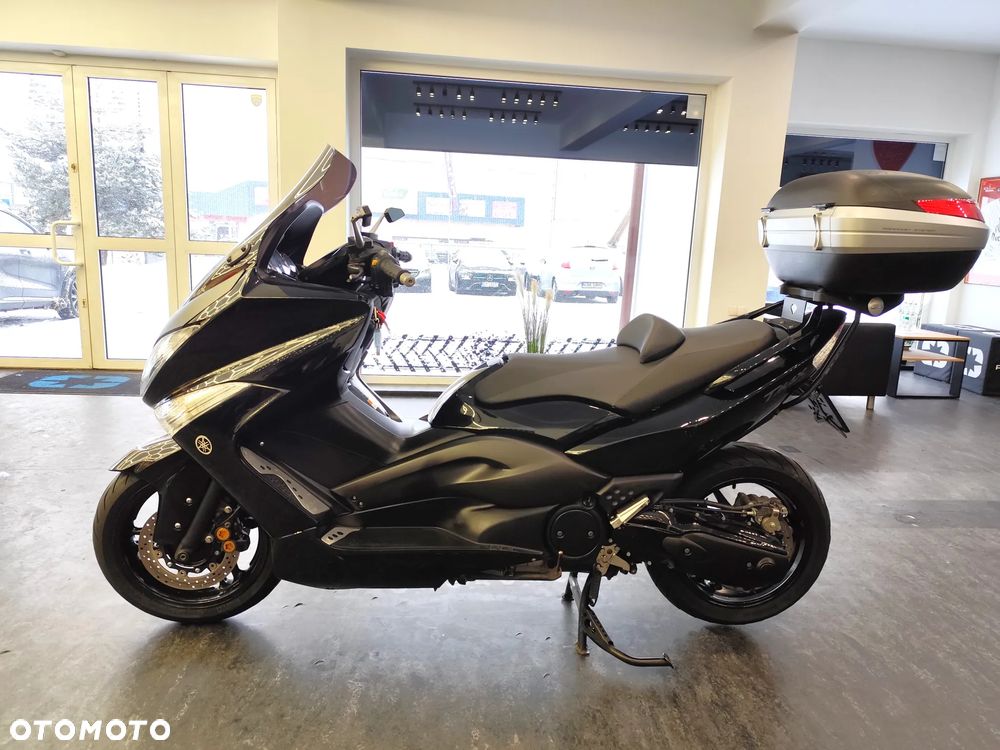 Yamaha Tmax - 2