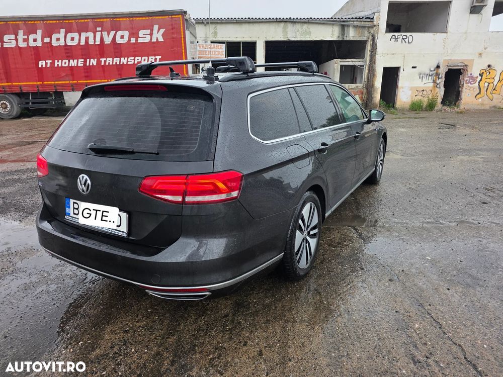 Volkswagen Passat Standard - 11