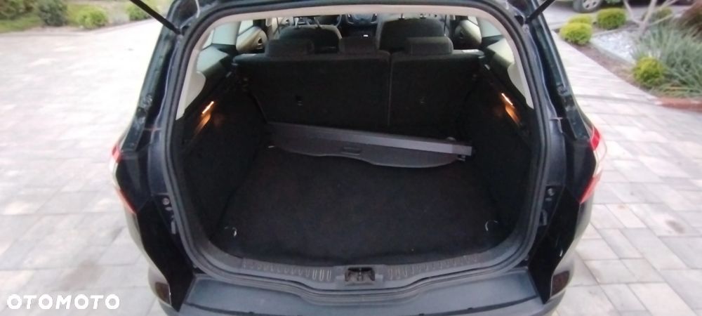 Ford Focus 1.6 TDCi DPF Ambiente - 7