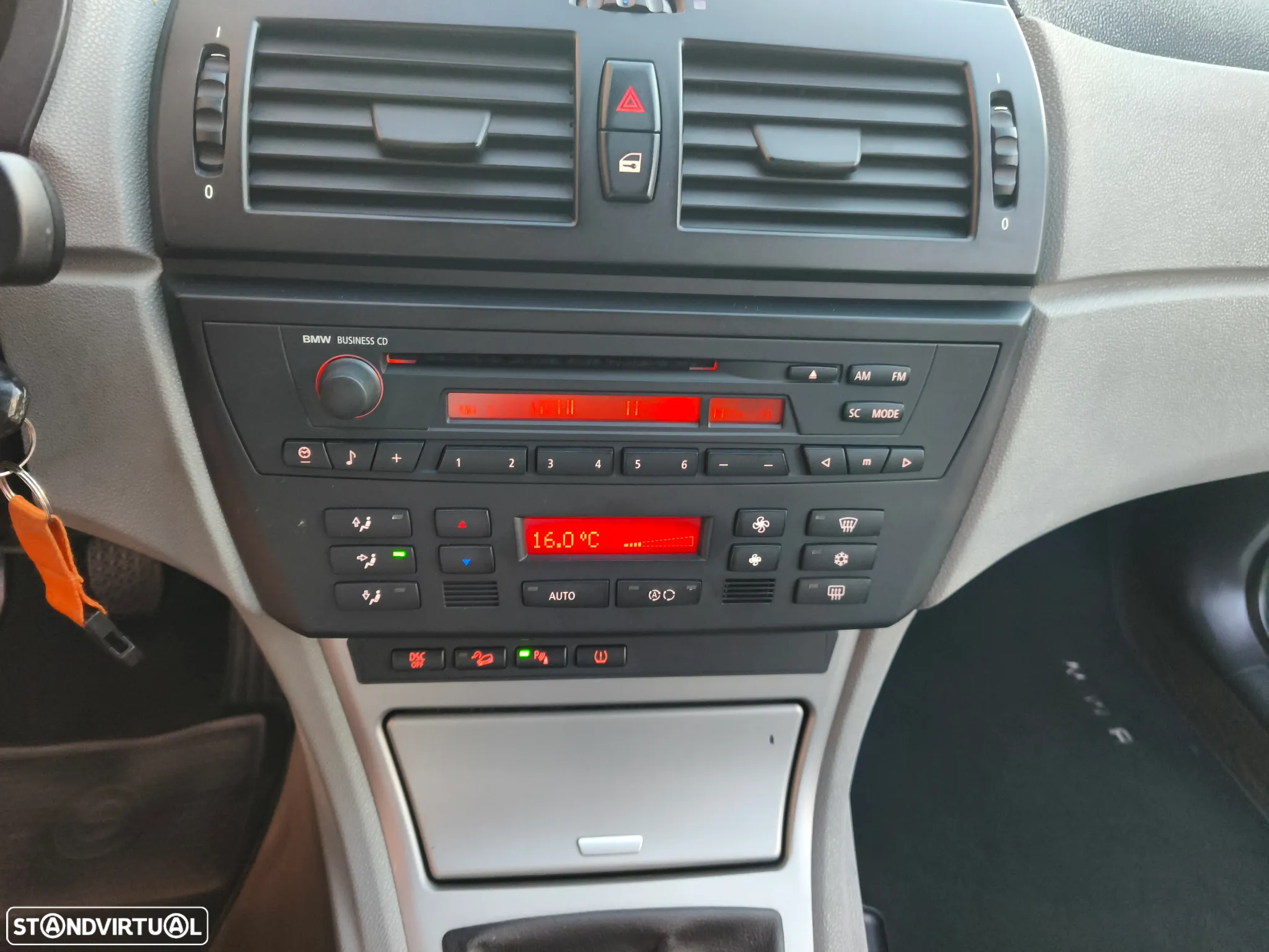 BMW X3 2.0 d SE - 9