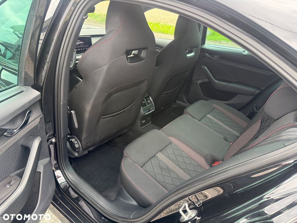 Skoda Octavia 2.0 TDI RS DSG - 18