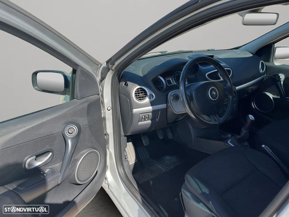 Renault Clio Break 1.2 16V Dynamique - 20