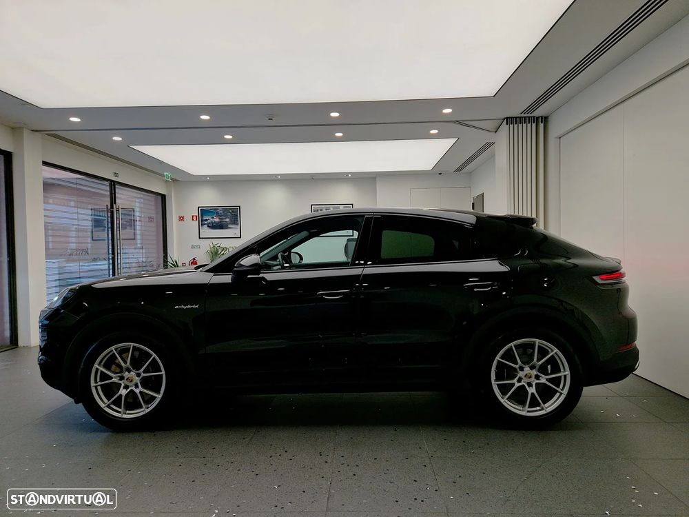 Porsche Cayenne Coupé E-Hybrid - 2