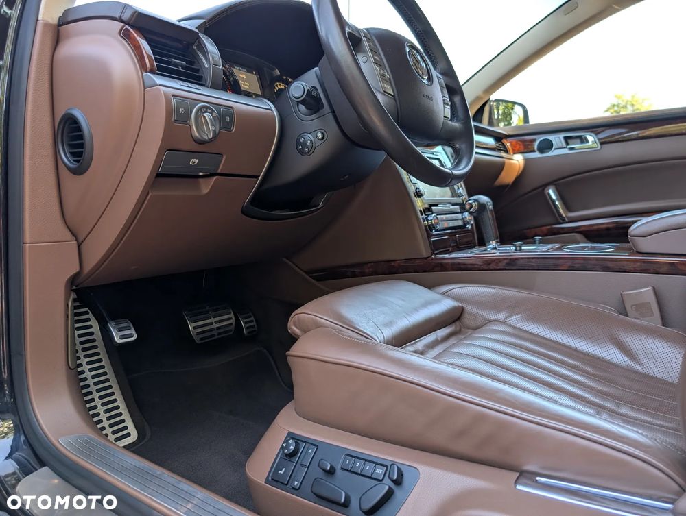 Volkswagen Phaeton 3.0 V6 TDI DPF 4Mot (5os) - 10