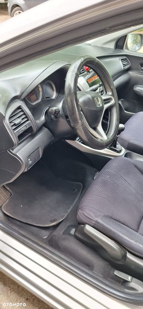 Honda City 1.4 Comfort - 5