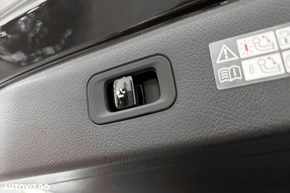 Mercedes-Benz EQS 350 - 18