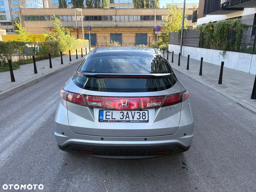 Honda Civic 1.4 Comfort - 11