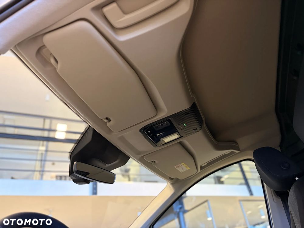 Ford Transit Connect - 36