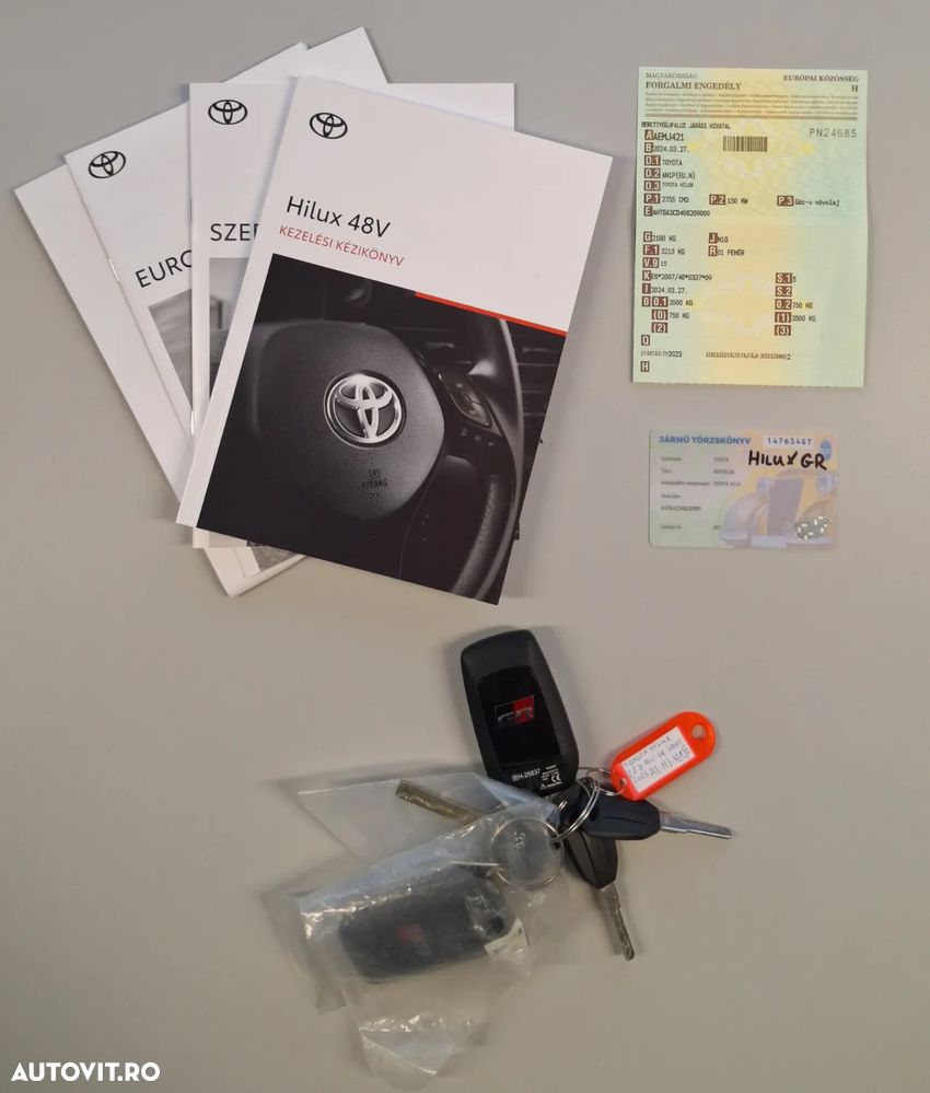 Toyota Hilux 2.8D 204CP 4x4 Double Cab AT GR Sport - 37