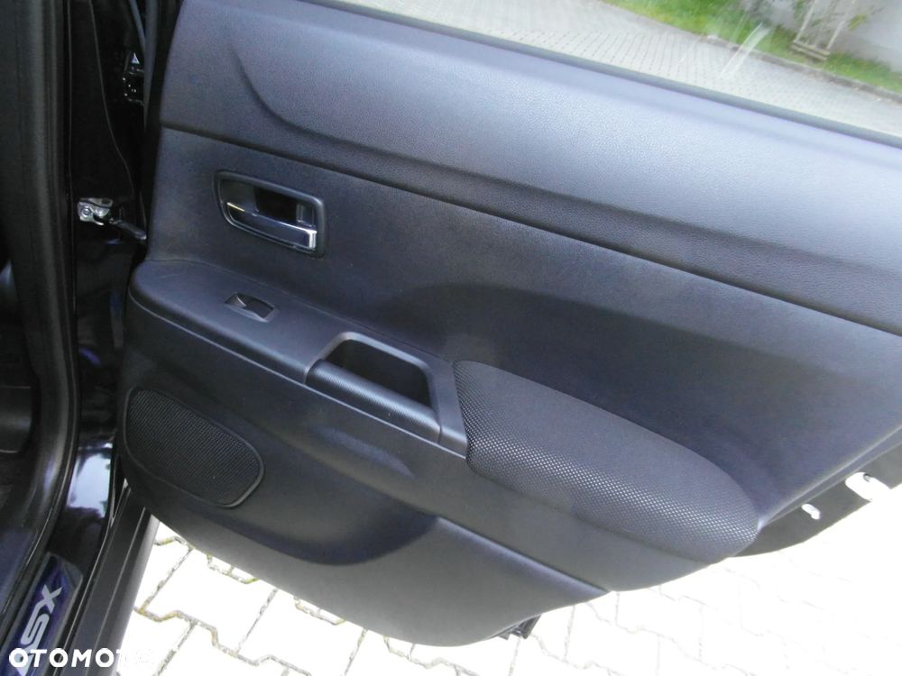 Mitsubishi ASX 1.6 2WD Edition - 32