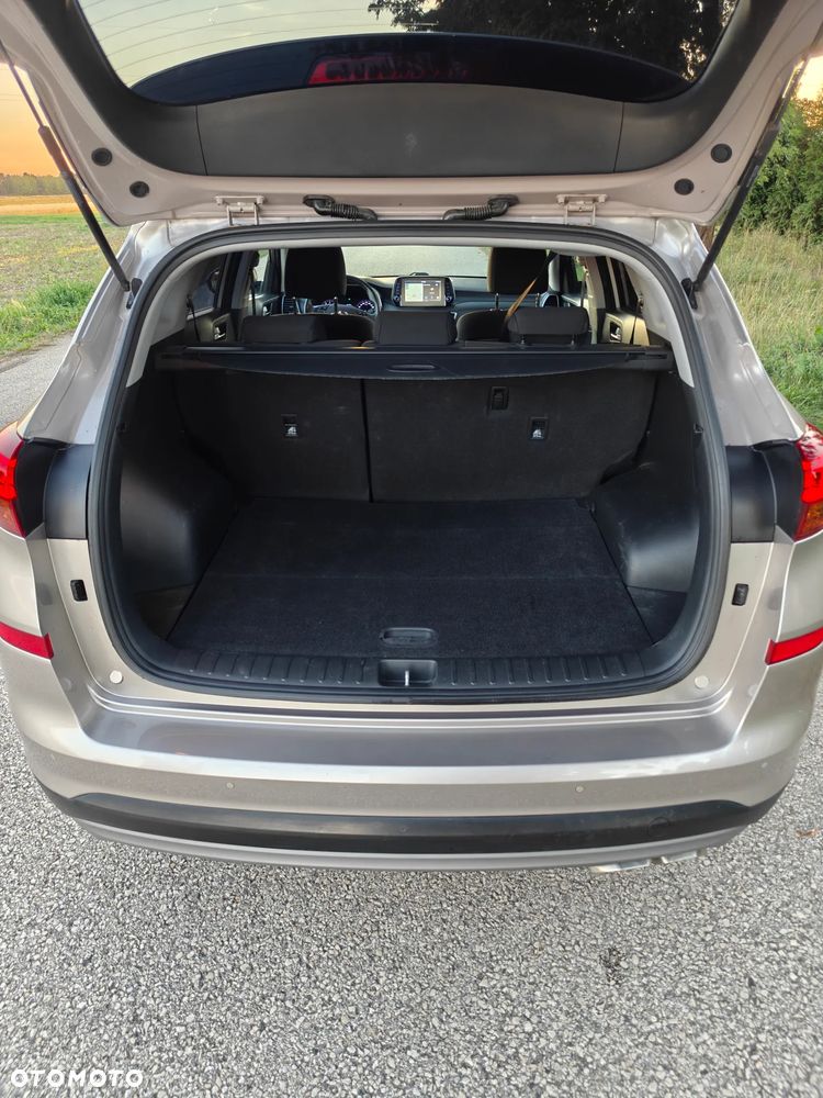 Hyundai Tucson 1.6 Turbo 2WD Passion Plus - 14