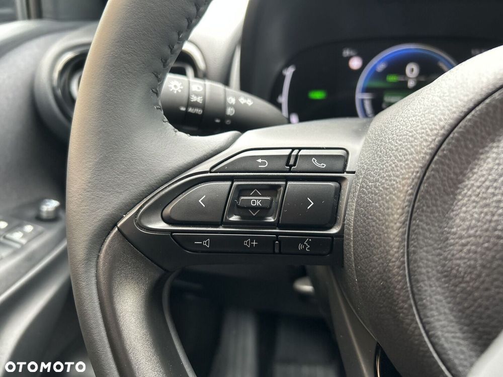 Toyota Yaris Hybrid 1.5 Style - 14