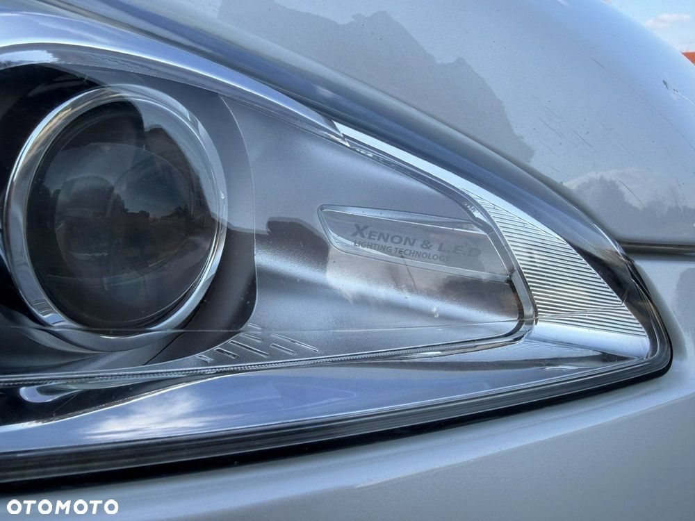 Peugeot 508 RXH 2.0 HDi HYbrid4 - 25