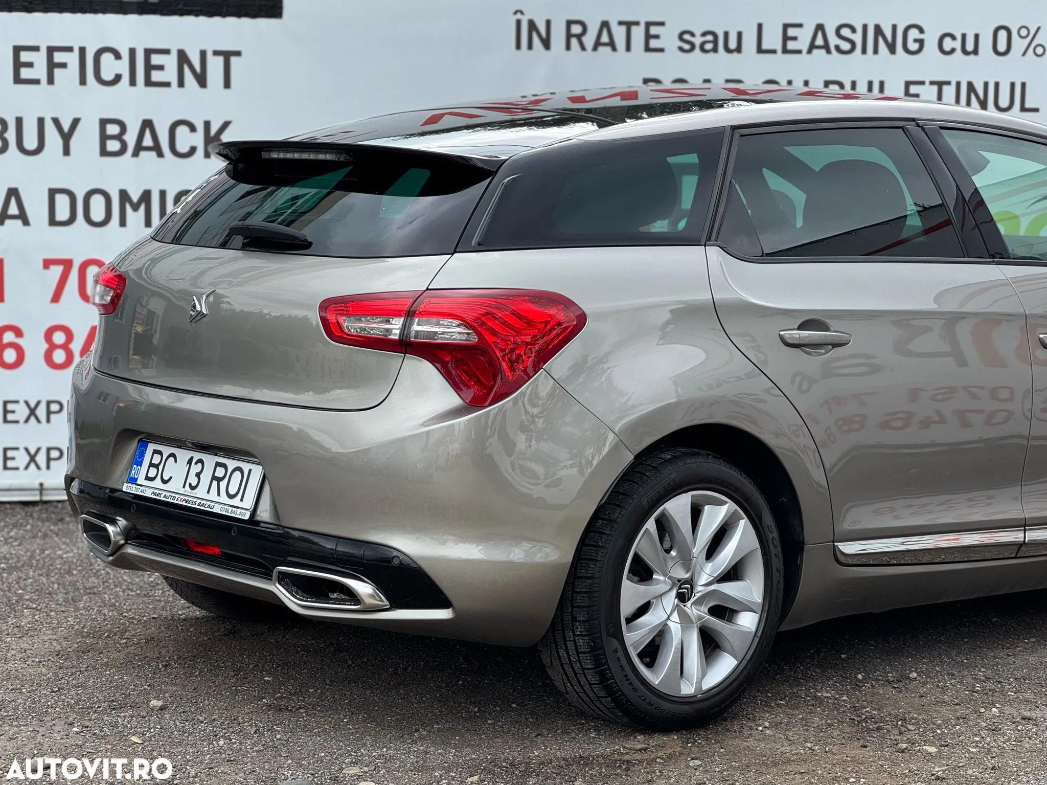 Citroën DS5 HDi 165 Business - 17