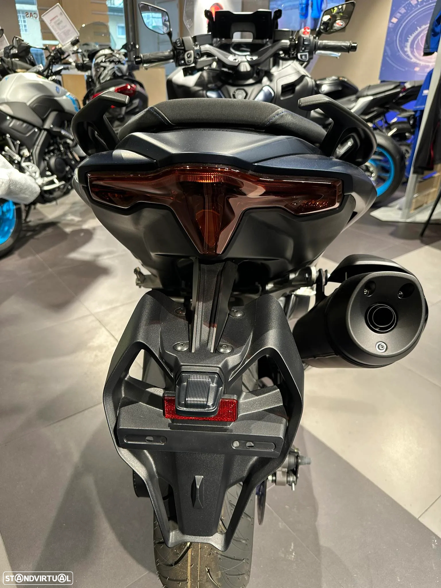 Yamaha TMAX 560 - 5