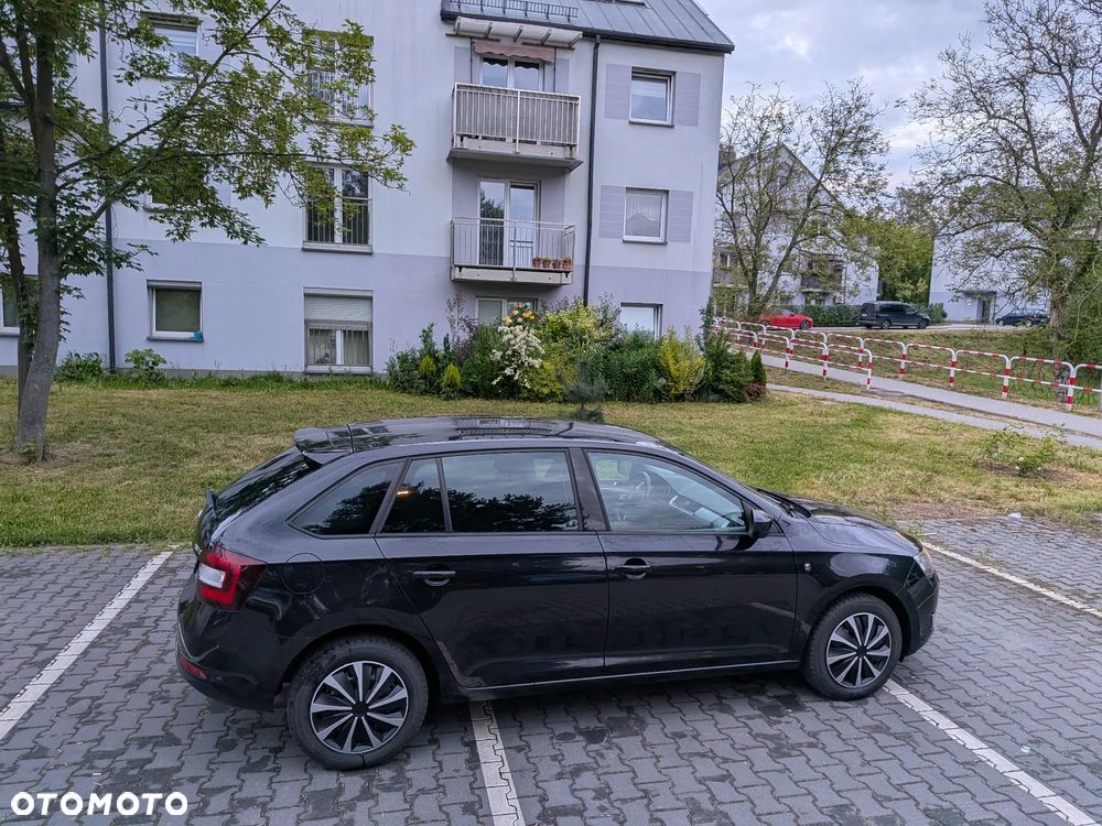 Skoda RAPID 1.2 TSI Elegance Green tec - 4