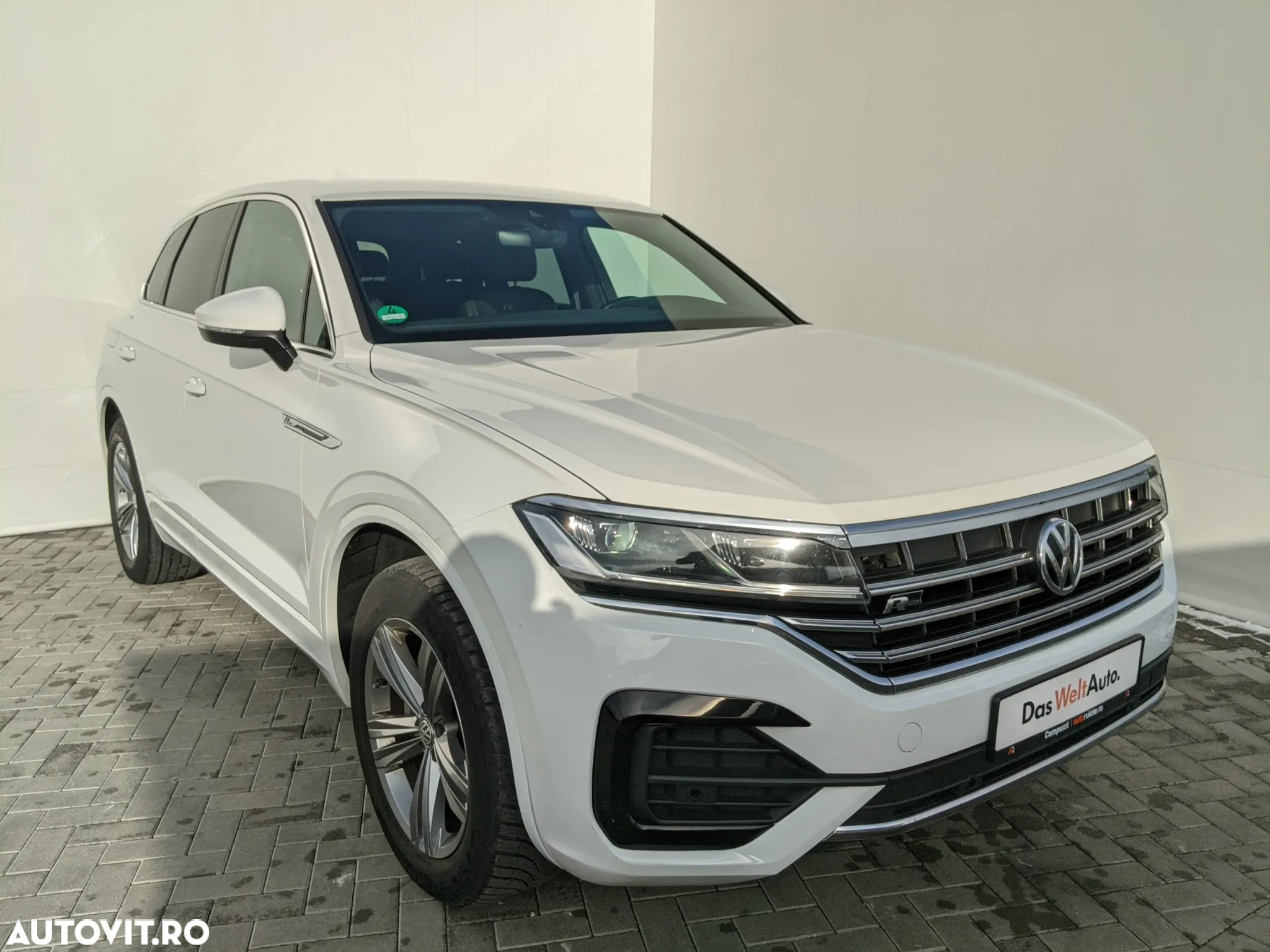 Volkswagen Touareg - 7