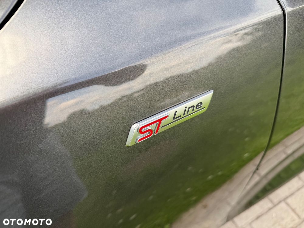 Ford Focus 1.5 EcoBlue Start-Stopp-System ST-LINE - 26