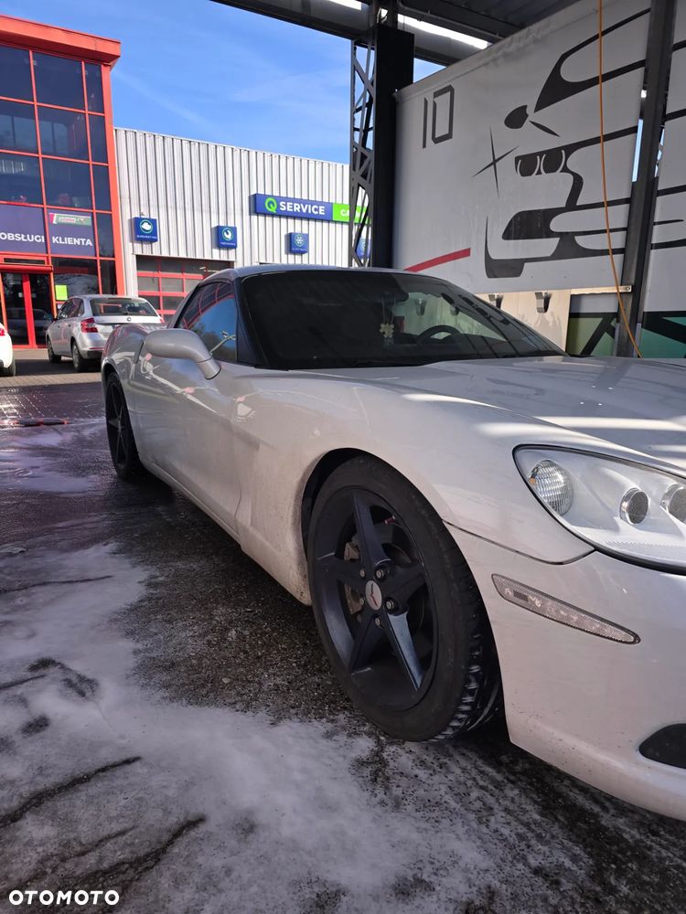 Chevrolet Corvette - 6