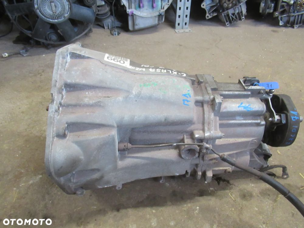 SKRZYNIA BIEGÓW MERCEDES C-KLASA W203 COUPE 2.2 CDI 122 KM 112606800 R2112613203 R2112610901 - 1