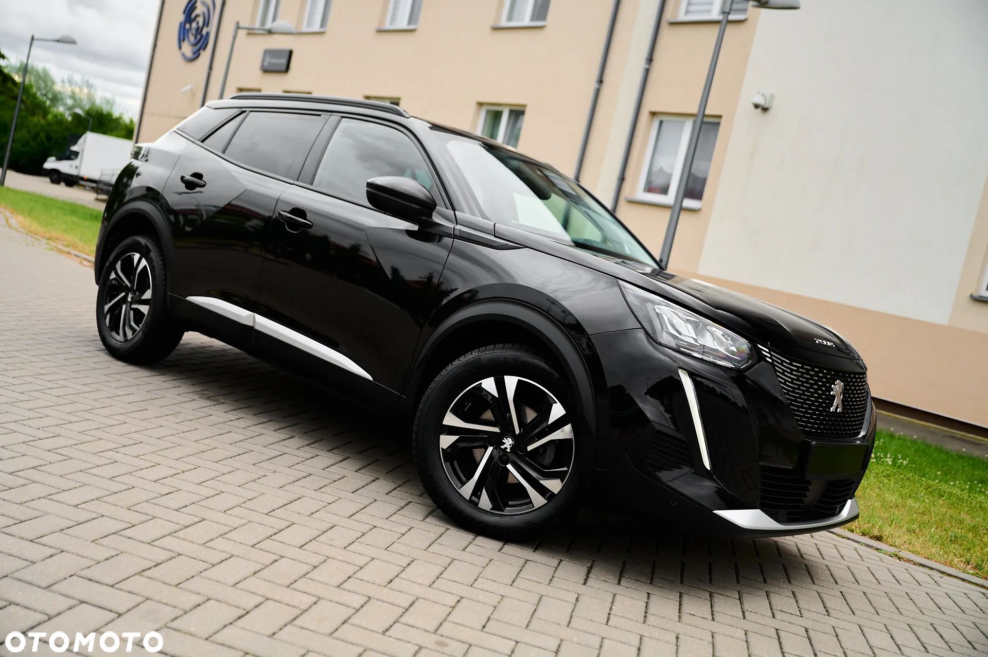 Peugeot 2008 1.5 BlueHDi Allure - 1