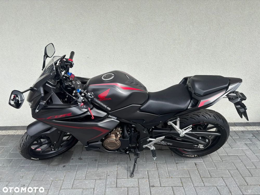Honda CBR - 3