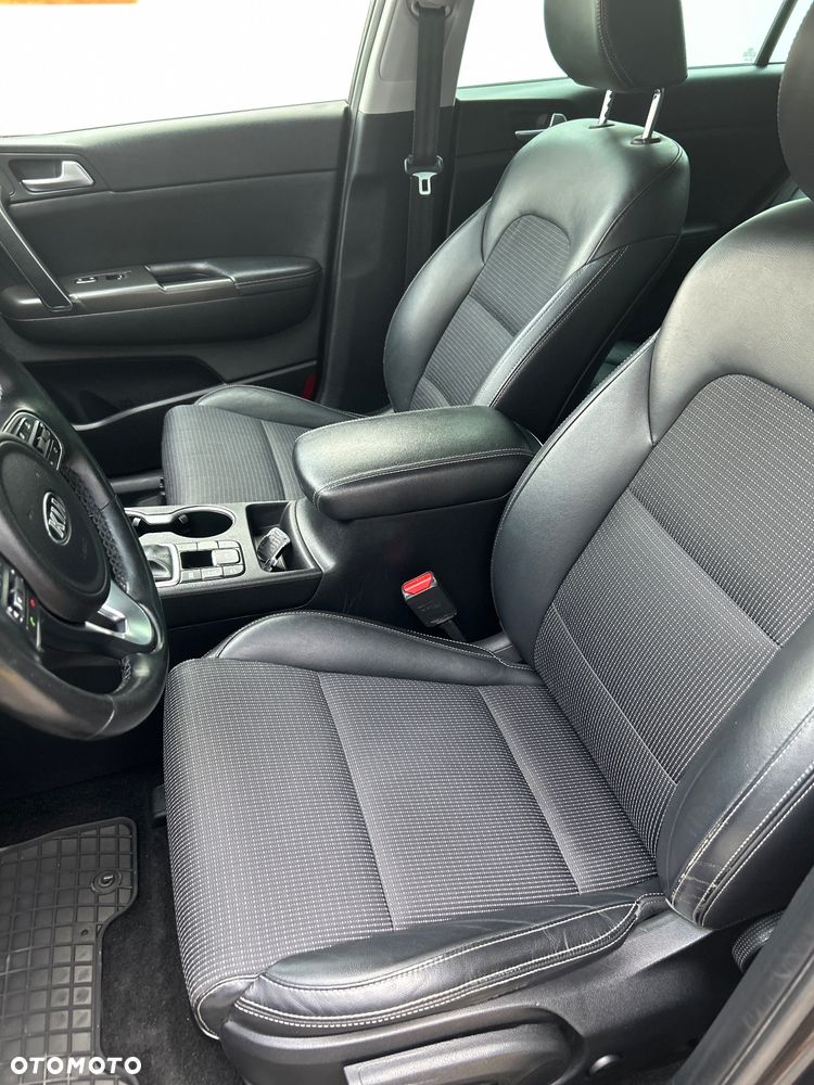 Kia Sportage 1.6 T-GDI Business Line 4WD DCT - 24