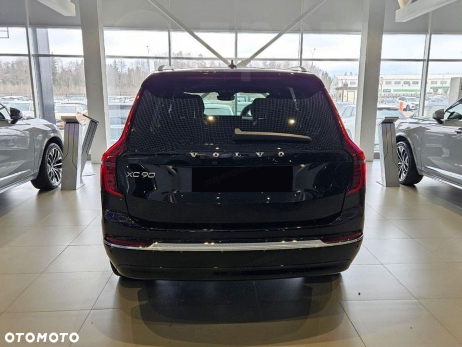 Volvo XC 90 - 3
