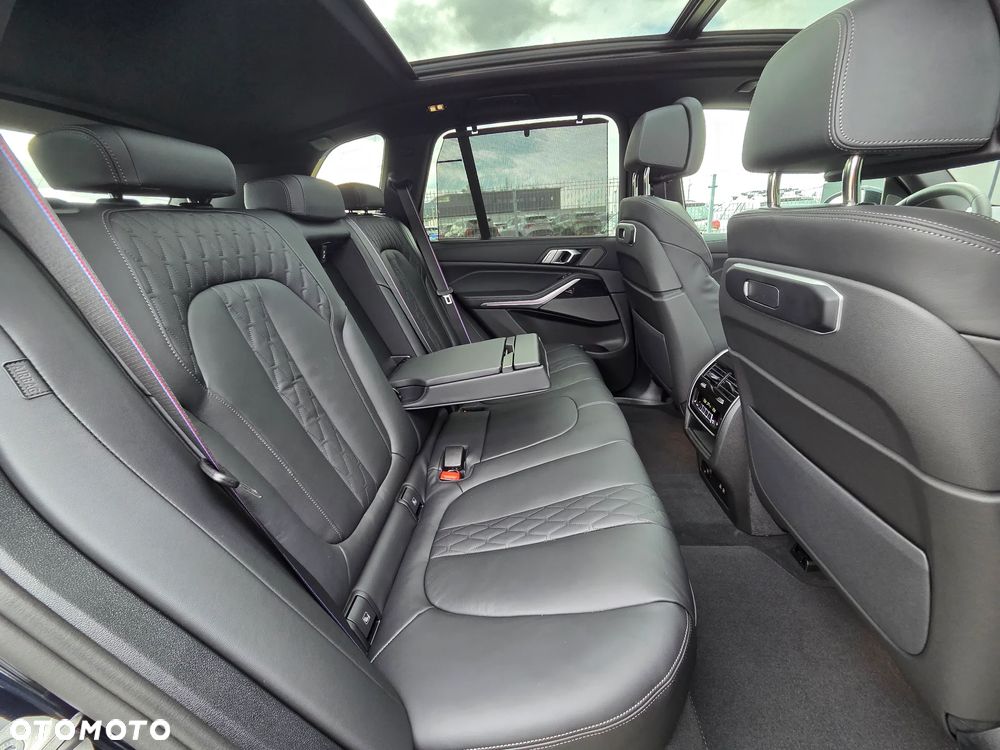 BMW X5 xDrive30d sport - 37