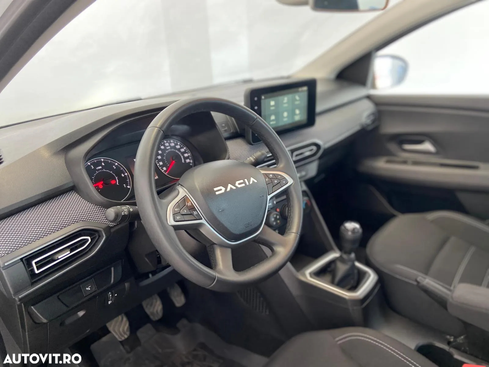 Dacia Logan TCe 90 MT6 Expression - 19