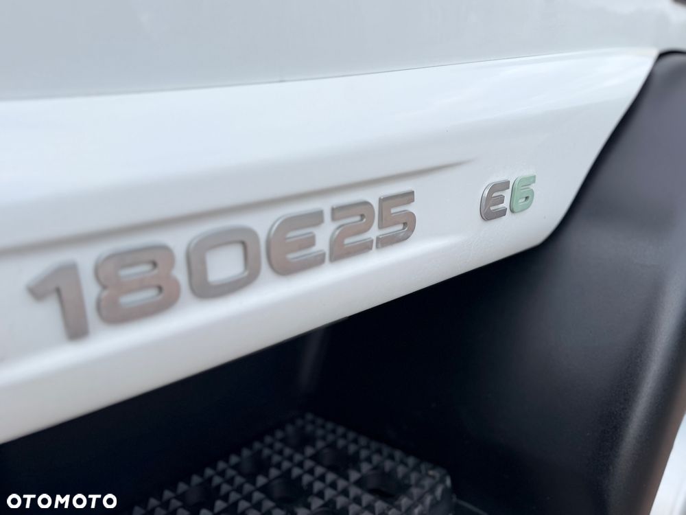 Iveco EUROCARGO 180E25 / Euro 6 / 4X2 / SKRZYNIOWY 7,5m + HDS HYVA HB150X UDŹWIG 5 200KG / STEROWNIE / RADIOWE / ROTATOR / AUTOMAT - 23