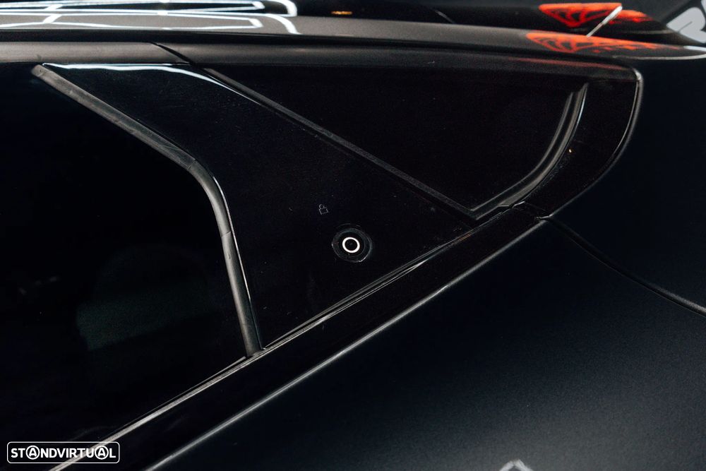 Ford Mustang Mach-E Standard - 19