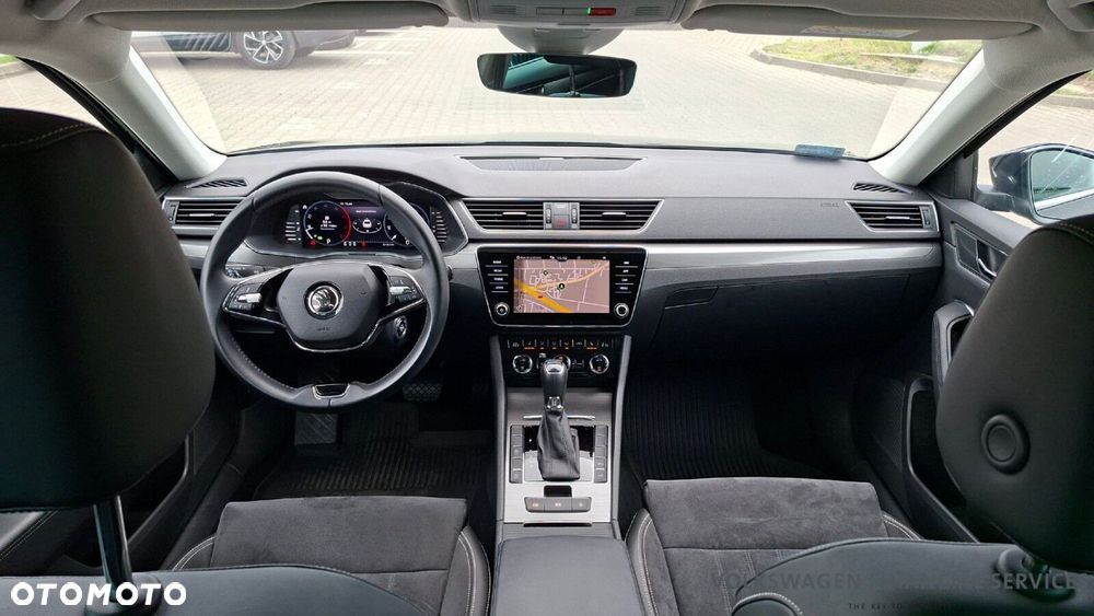 Skoda Superb 2.0 TDI SCR 4x4 Style DSG - 8
