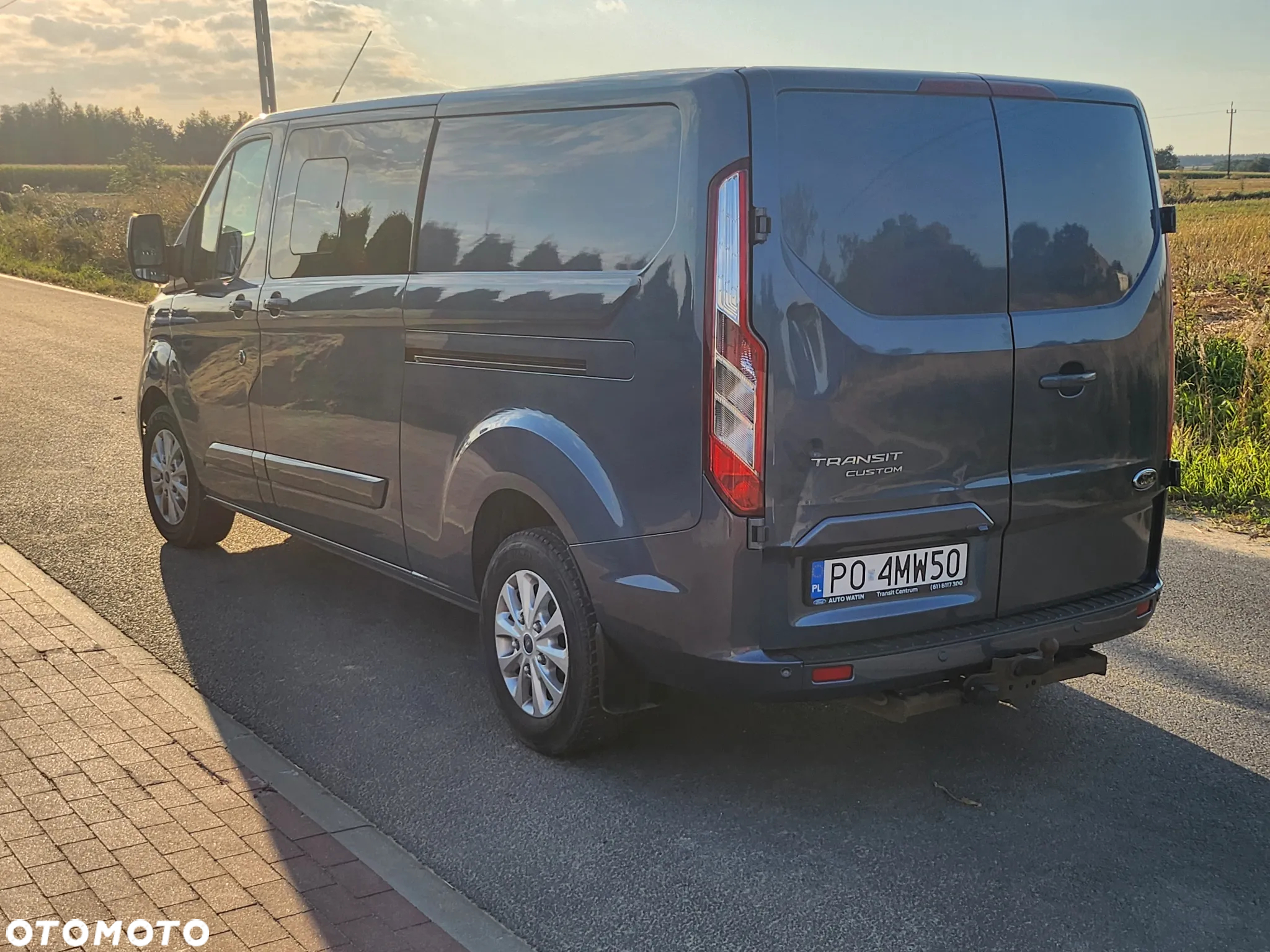 Ford Transit Custom 310 L2H1 Limited - 6