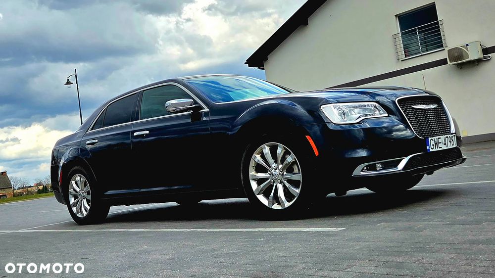Chrysler 300C - 8