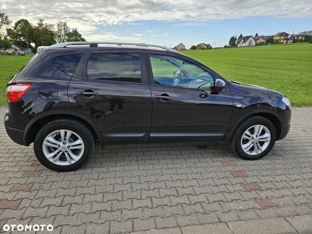 Nissan Qashqai - 9