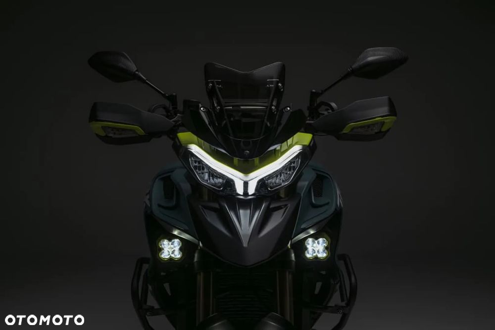 Benelli TRK 902 Xplorer - 2