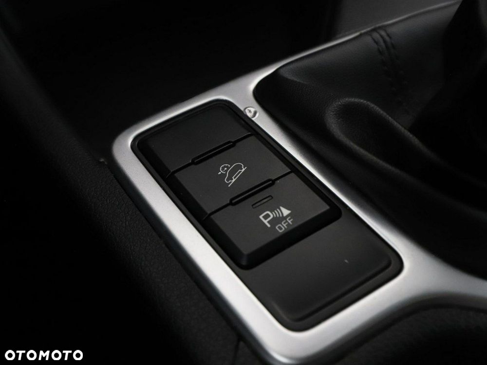 Kia Sportage 1.6 GDI 2WD DREAM-TEAM EDITION - 32