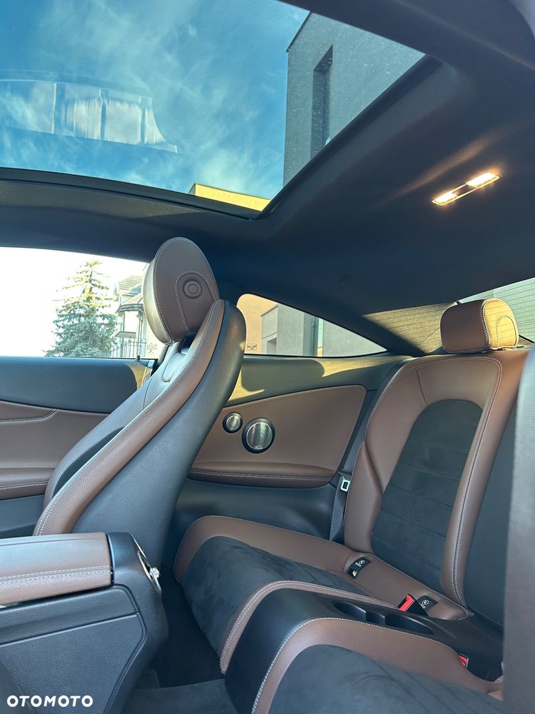 Mercedes-Benz Klasa C 300 7G-TRONIC - 10