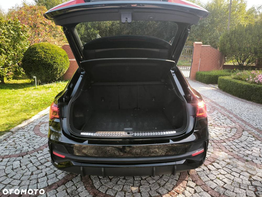 Audi Q3 Sportback - 10