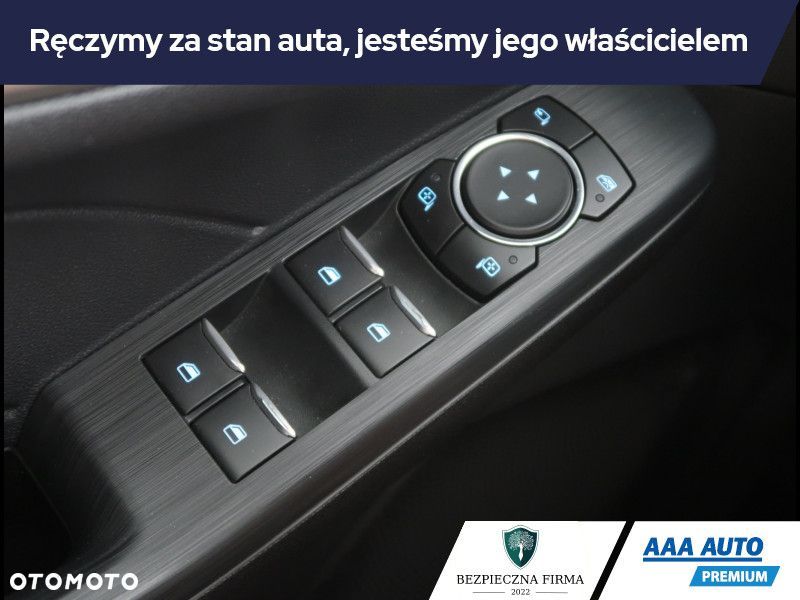 Ford Kuga - 17
